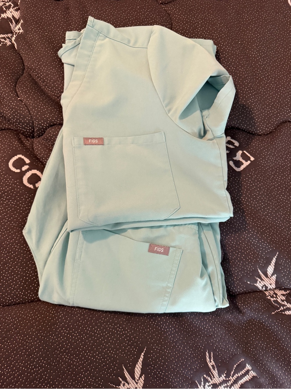 Figs scrubs - Picture 5 of 5